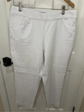 Counterparts White Cropped Ponte Pull-On Pants
